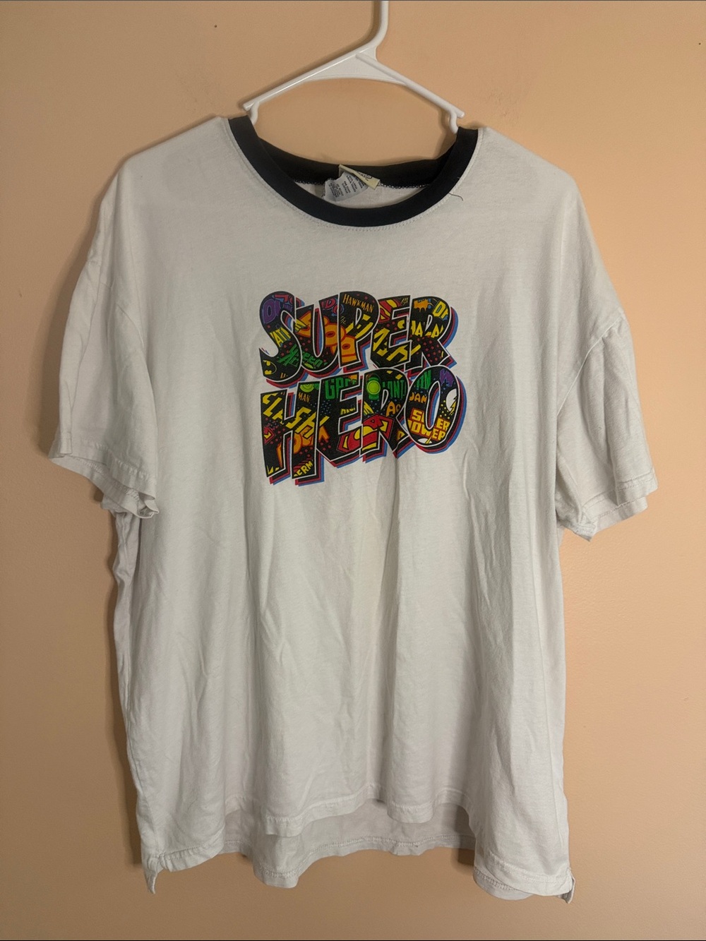 DC Comics White Graphic Short-Sleeve Tee with Multicolor 'Super Hero' Print